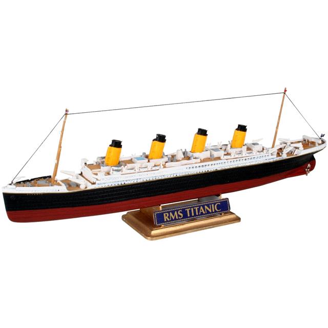 Model Set R.M.S. Titanic  -  6030