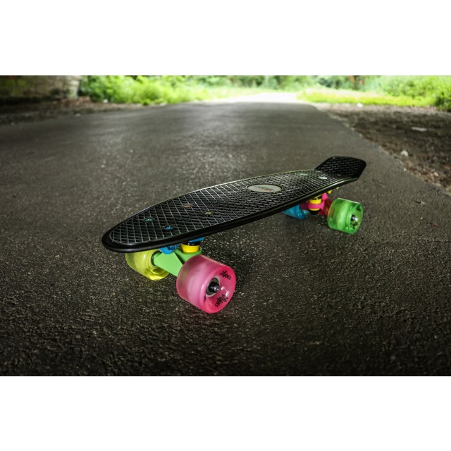 Skateboard rolka No Rules Neon LED kolesa 293